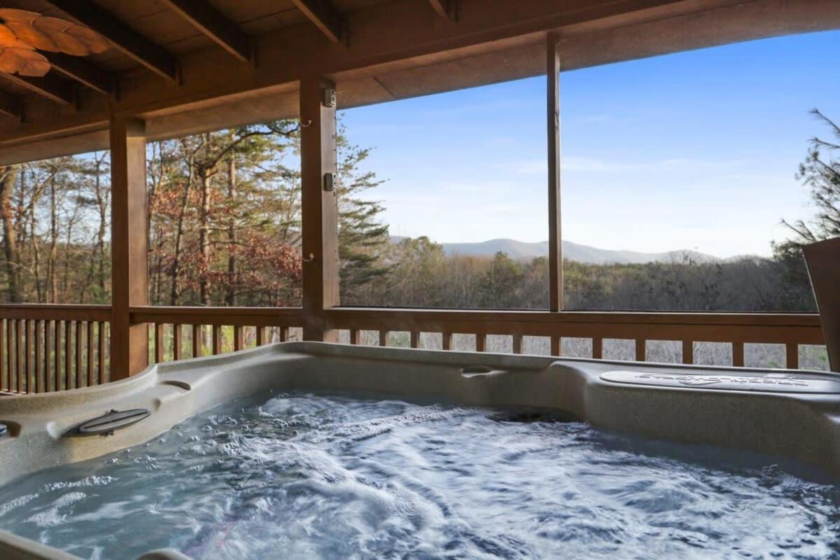 Mountain Views Hot Tub Firepit Close To Town Blue Ridge Exteriér fotografie