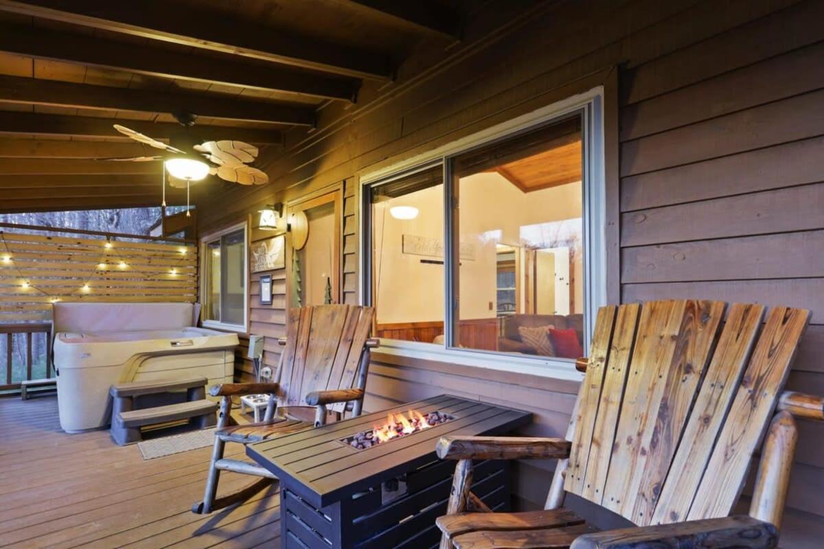 Mountain Views Hot Tub Firepit Close To Town Blue Ridge Exteriér fotografie